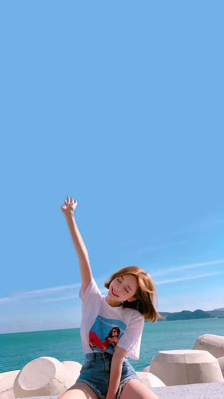 门兴格拉德巴赫中场组合默契，门兴格拉德巴赫首发阵容