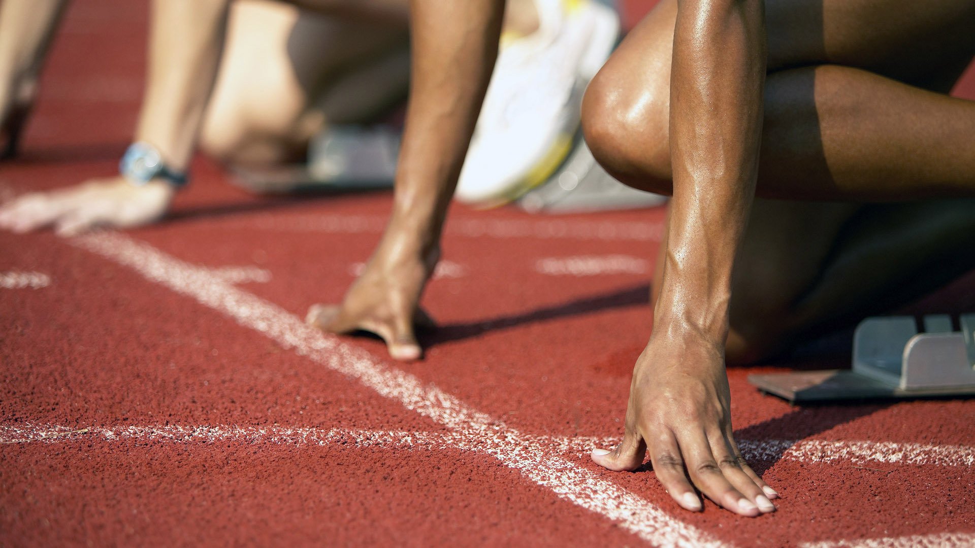 CBA新赛季官方海报正式发布，视觉震撼，cba篮球赛海报